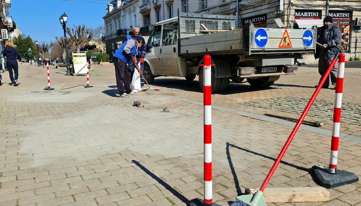 Ремонтните дейности обхващат участъка от площад "Свобода" до булевард "Цар Освободител"