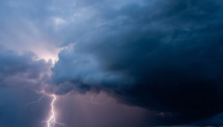 Максималните температури ще бъдат между 8° и 13° Максималните температури ще бъдат между 8° и 13°