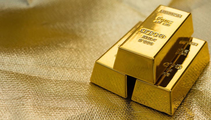 Цената на златото достигна до рекордните 2163 долара за тройунция към 15:32 ч. българско време