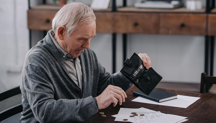 Русенските пенсии остават под средните за страната Русенските пенсии остават под средните за страната