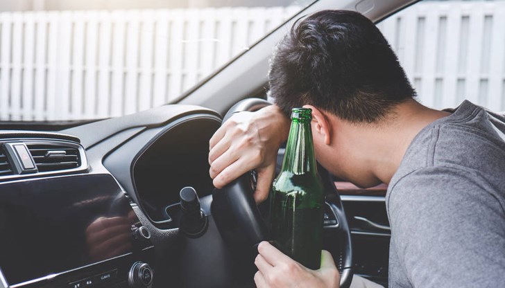 Дрегерът отчел над 2 промила алкохол Дрегерът отчел над 2 промила алкохол