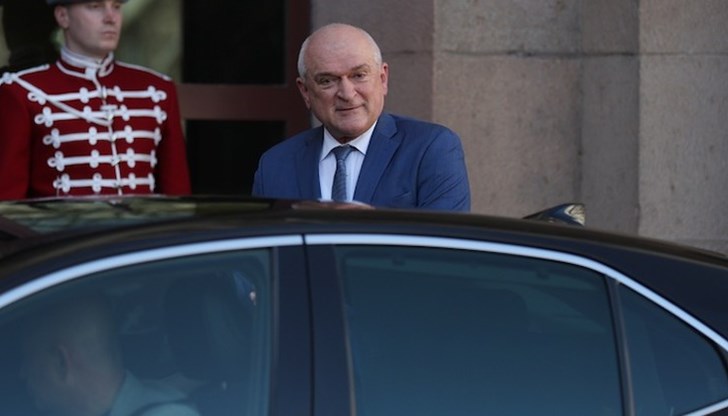Започнаха консултации с потенциалните кандидати за служебен премиер