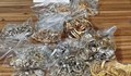 Митничари задържаха контрабандни накити за над 70 000 лева на Капитан Андреево
