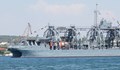 Украйна удари руски спасителен кораб в Крим