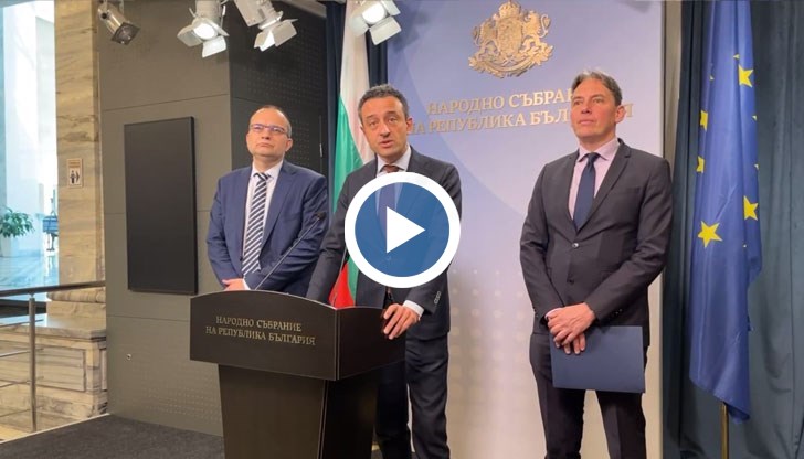 НС реши министърът на финансите да преустанови разходите по консолидираната финансова програма