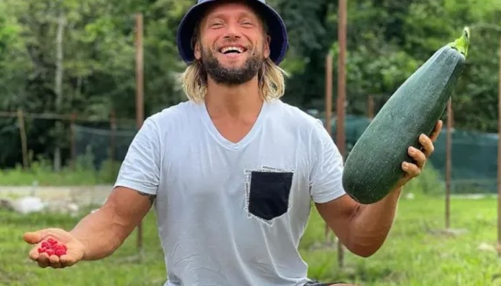 Той вярвал, че детето може да се храни само чрез енергията на слънцето