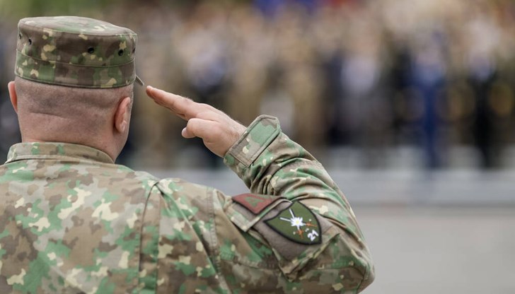 43% недостиг на офицери в румънската армия