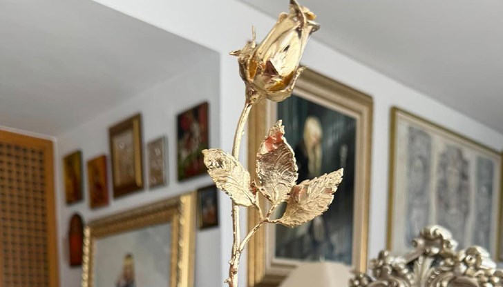 Певицата благодари за стотиците поздравления за линия си празник