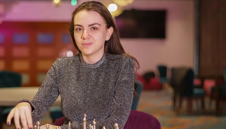 В последния кръг в неделя Салимова ще играе с Александра Горячкина