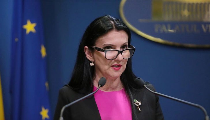 Сорина Пинтя бе изпратена на съд през април 2020 г. по обвинение във вземане на подкуп Сорина Пинтя бе изпратена на съд през април 2020 г. по обвинение във вземане на подкуп