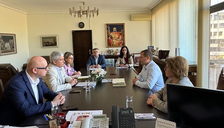 Повод за срещата бе стартът на националната кампания на синдиката