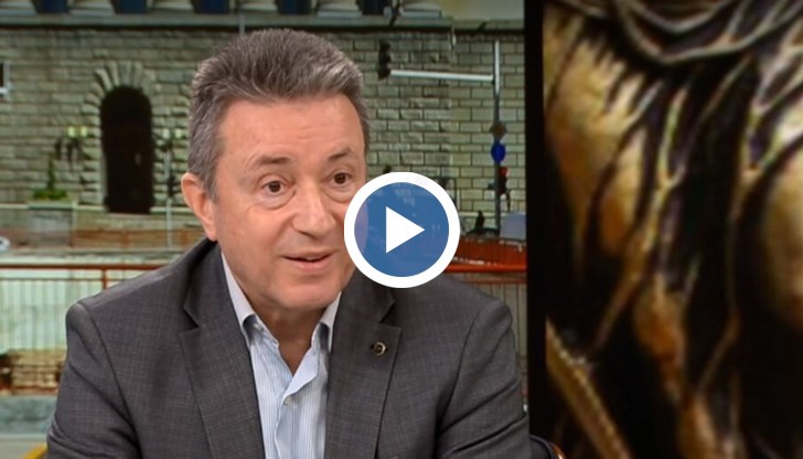 Той коментира казуса със застъпването на двата парламента