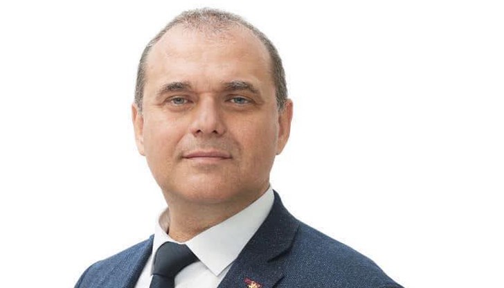 Искрен Веселинов публикува писмо до съратниците и съмишлениците на партията Искрен Веселинов публикува писмо до съратниците и съмишлениците на партията