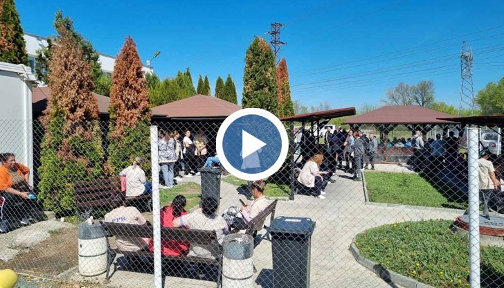 Шест работнички са приети в болница