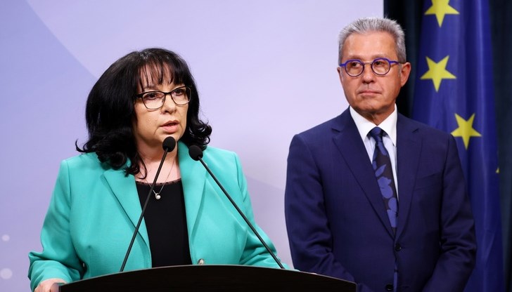 Разрешава се реклама само върху билбордове Разрешава се реклама само върху билбордове