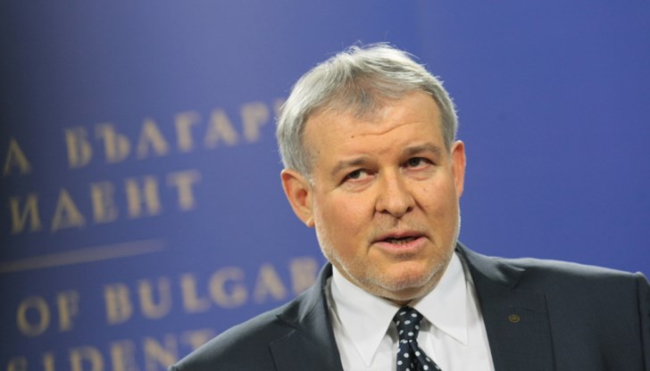 По негови думи ГЕРБ-СДС изпитва опасения към служебния външен министър заради позицията му към войната в Украйна