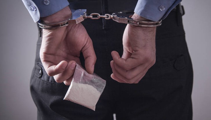 Акция на служители на МВР - Русе срещу разпространението на наркотици