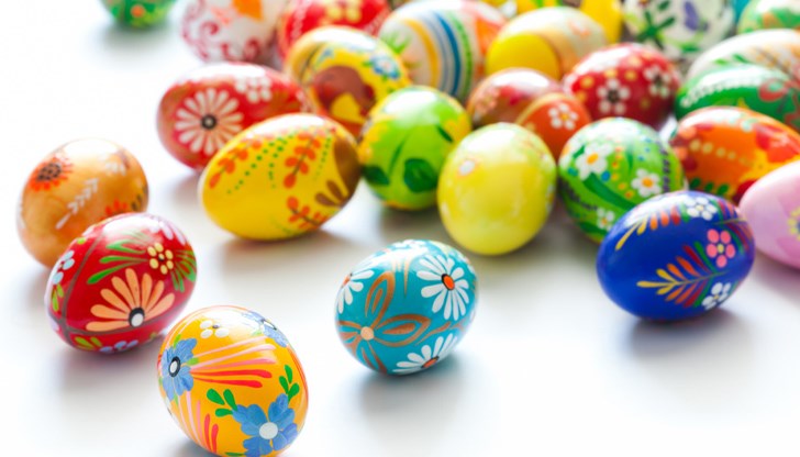 РБ "Любен Каравелов" и БЧК организират събитие на открито пред библиотеката