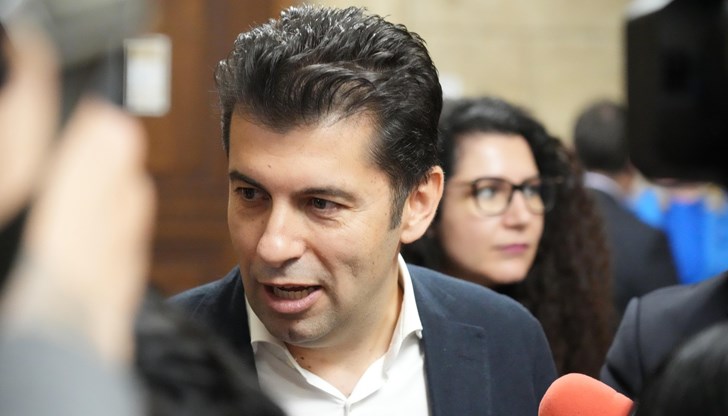 Ние казваме на ГЕРБ - вие не свободни от този воденичен камък – г-н Делян Пеевски Ние казваме на ГЕРБ - вие не свободни от този воденичен камък – г-н Делян Пеевски