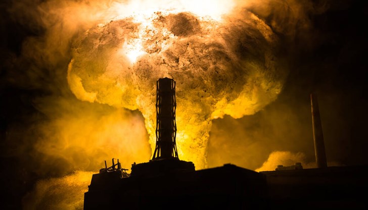 В ранните часове на 26 април 1986 г., реактор номер 4 в атомната електроцентрала претърпява експлозия