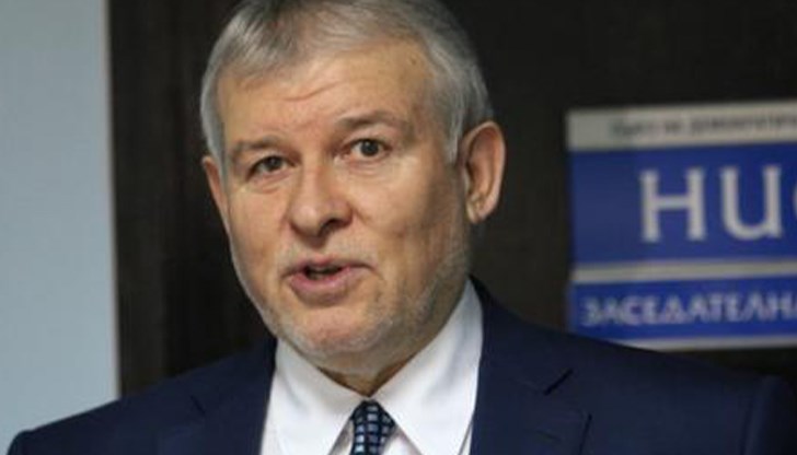 Държим на коалиционно споразумение с ПП-ДБ с ясно определени срокове, заяви председателят на СДС Държим на коалиционно споразумение с ПП-ДБ с ясно определени срокове, заяви председателят на СДС