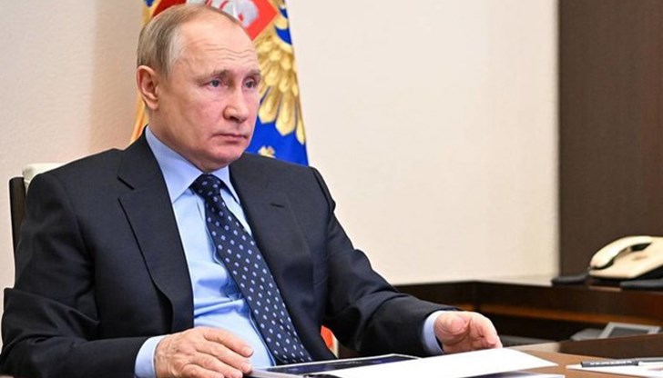 Интензивни валежи засегнаха райони в Русия Интензивни валежи засегнаха райони в Русия