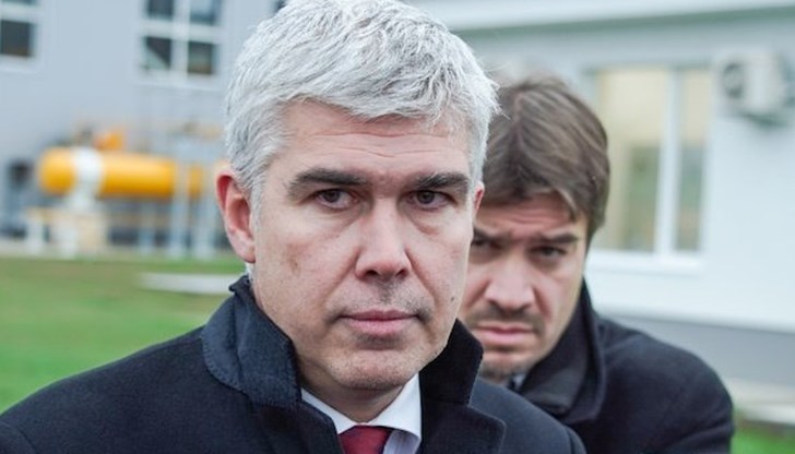 Ще възложа на „Булгаргаз“ и на колегите от БЕХ да подготвят конкретен сценарий, заяви министърът на енергетиката