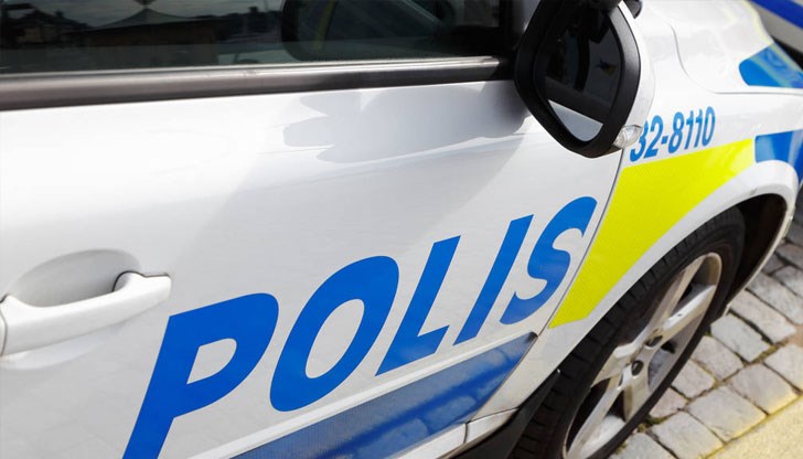 Куршуми са уцелили и метробус, пълен с хора