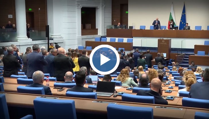 Росица Кирова пусна и сълза