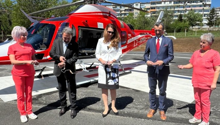 До момента България разполага с 3 вертолетни летища в София и по 1 във Варна, Панагюрище и Русе