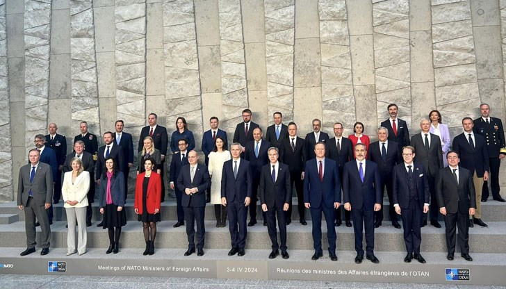 Вицепремиерът участва в срещата на външните министри от алианса