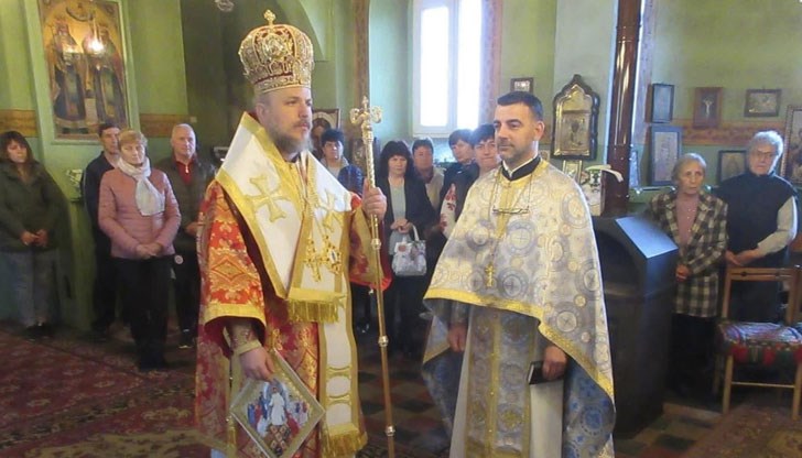 Отслужена бе Света литургия