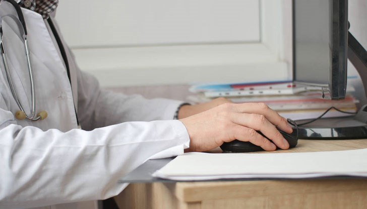 Такса "компютър" се налага даже за пациенти, които са с хронични заболявания и са освободени от потребителска такса