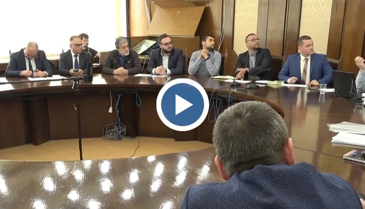 Партиите и коалициите се разбраха и за ръководните позиции по време на провелите се днес консултации при Пенчо Милков