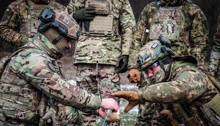 Законът има за цел да улесни набирането на войници, като затяга наказанията за отклоняващите се от военна служба