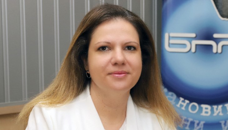 Според нея промените в Конституцията не са нормални и те са „като кръпка в цялостната картина"