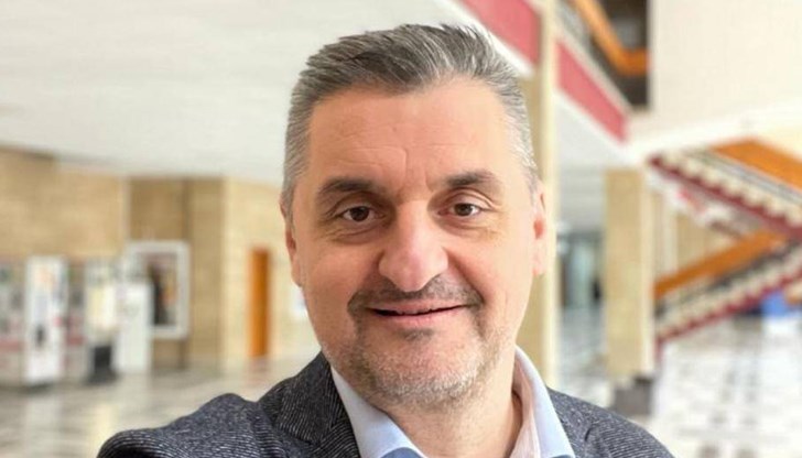 По думите му БСП е загубила 100% от младежкия си вот По думите му БСП е загубила 100% от младежкия си вот