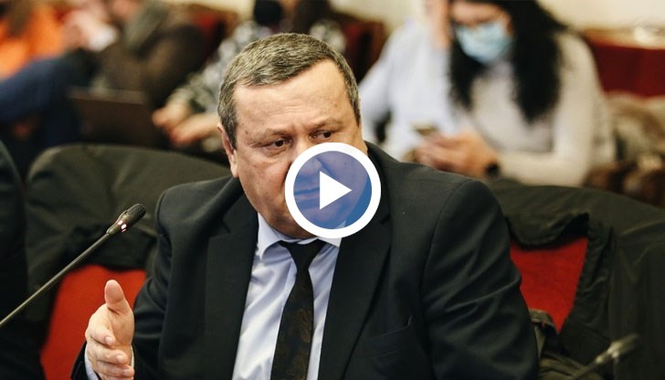 С въвеждането на великденски надбавки се възстановява традицията, добави той