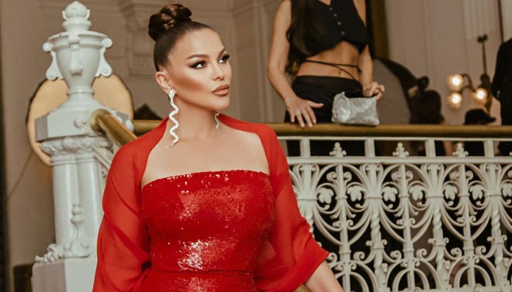 Боже, благодаря ти, че ме дари с най-прекрасната внучка, която носи моето име!, сподели певицата Боже, благодаря ти, че ме дари с най-прекрасната внучка, която носи моето име!, сподели певицата