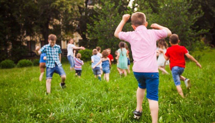 Плащаме между 460 до 1600 лева за забавачка
