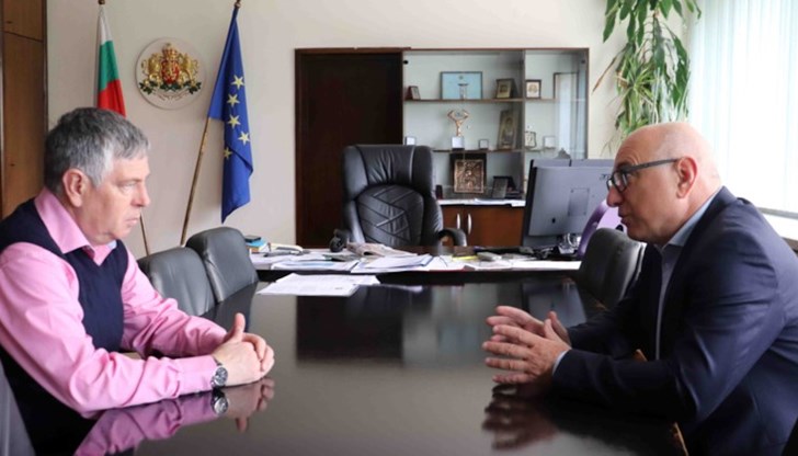 Областният управител проведе среща по темата
