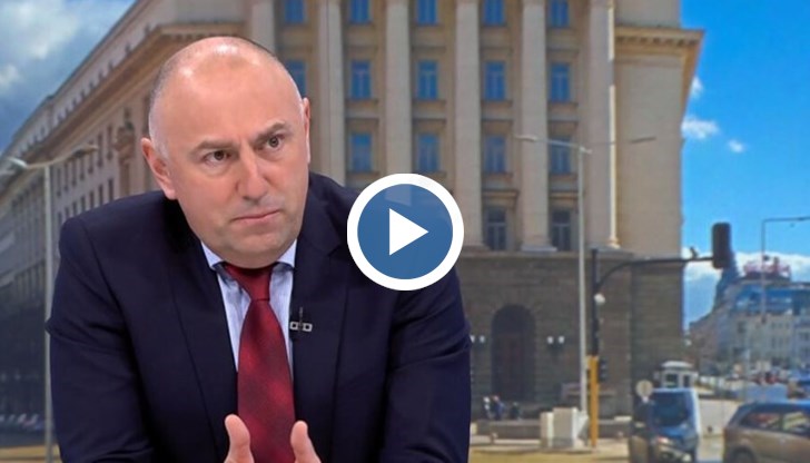 Той изрази задоволство, че министърът на финансите е разбрал най-сетне, че не може да се раздават пари популистки