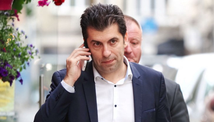 Искат да ни набутат в калта, каза съпредседателят на ПП