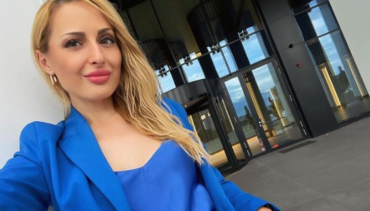 Бебето  е момиче