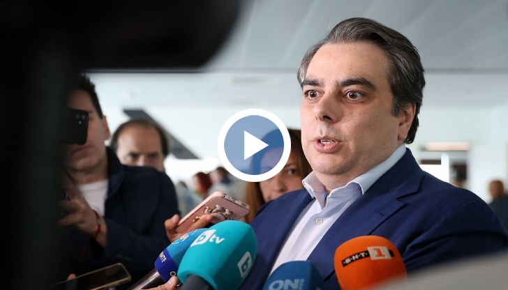 Оставихме бюджетен излишък от 400 млн, заяви бившият финансов министър