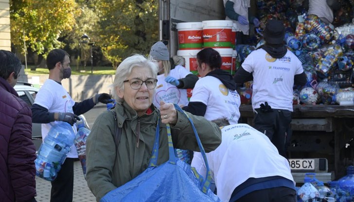 Със събраните средства ще се помогне на 20 детски и родилни отделения в страната Със събраните средства ще се помогне на 20 детски и родилни отделения в страната