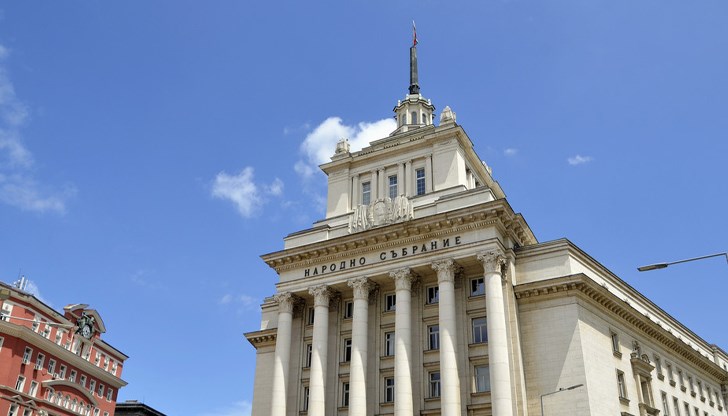 Предложенията бяха разгледани на първо четене в пленарната зала Предложенията бяха разгледани на първо четене в пленарната зала