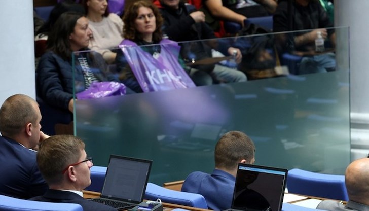 ПП - ДБ нарекоха „организиран фарс“ присъствието на представители на протестиращите миньори и енергетици на пленарното заседание