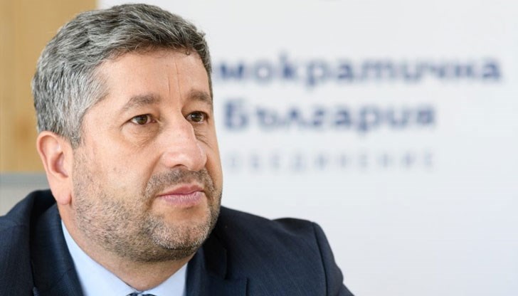 Христо Иванов: На избирателите предлагаме да спрем Пеевски, да "презареди" влиянието си