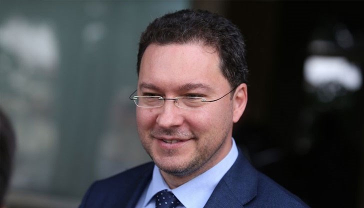 Служебният премиер Главчев се обади първо на мен. Консултирах се с Бойко Борисов, получих пълна подкрепа от него